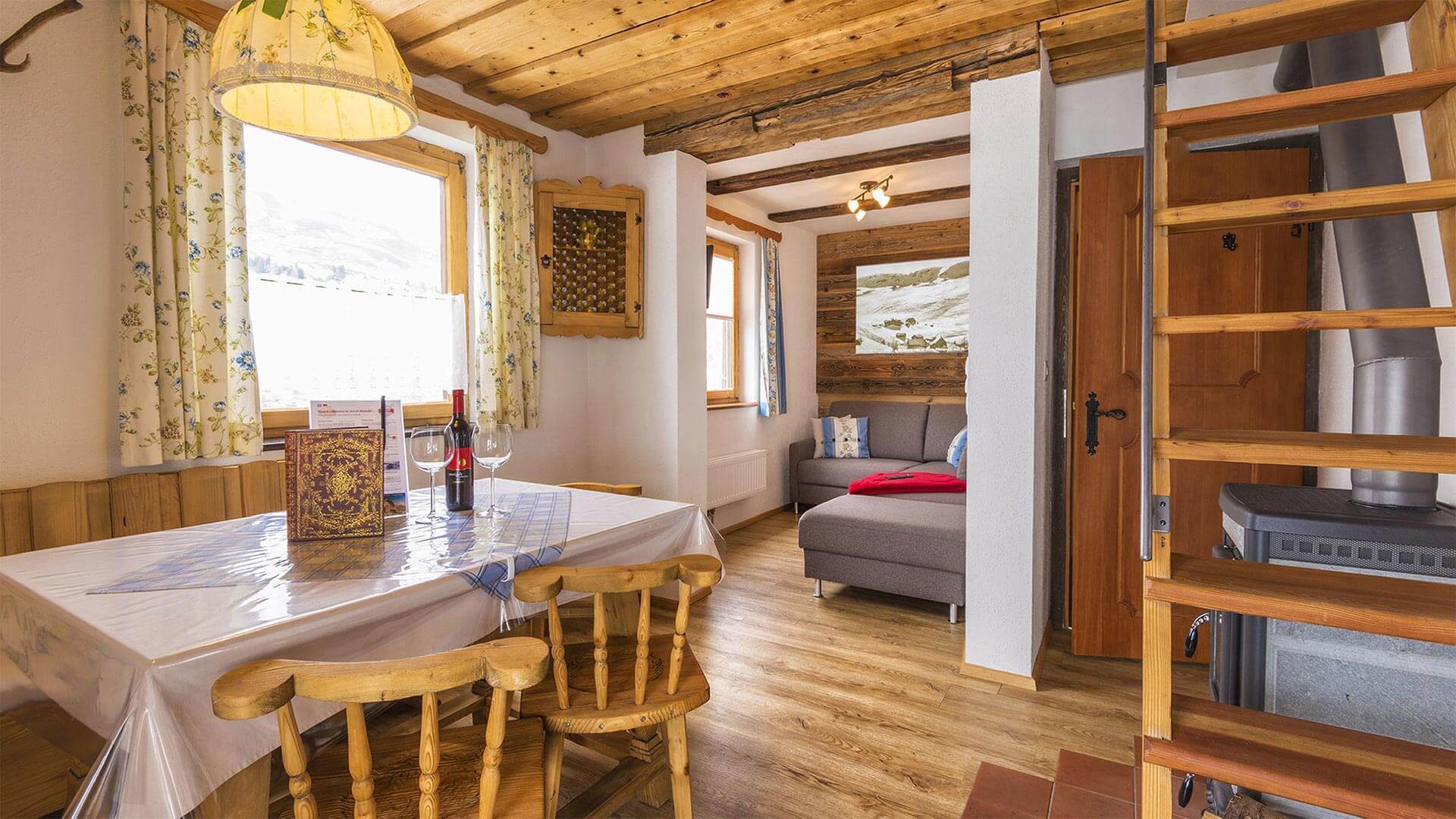 Selbstversorgerhütte in Salzburg, AUSZEIT Almchalet in der Karneralm